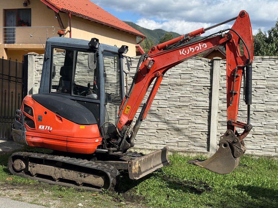 Vand Excavator Kubota 2.8T Import !