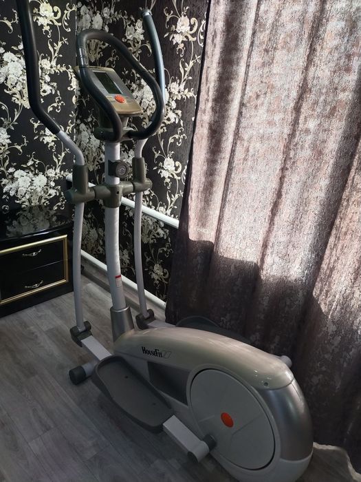 Продам эллиптический тренажёр