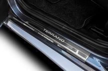 Накладки на пороги Nissan Terrano с 2014 по 2022