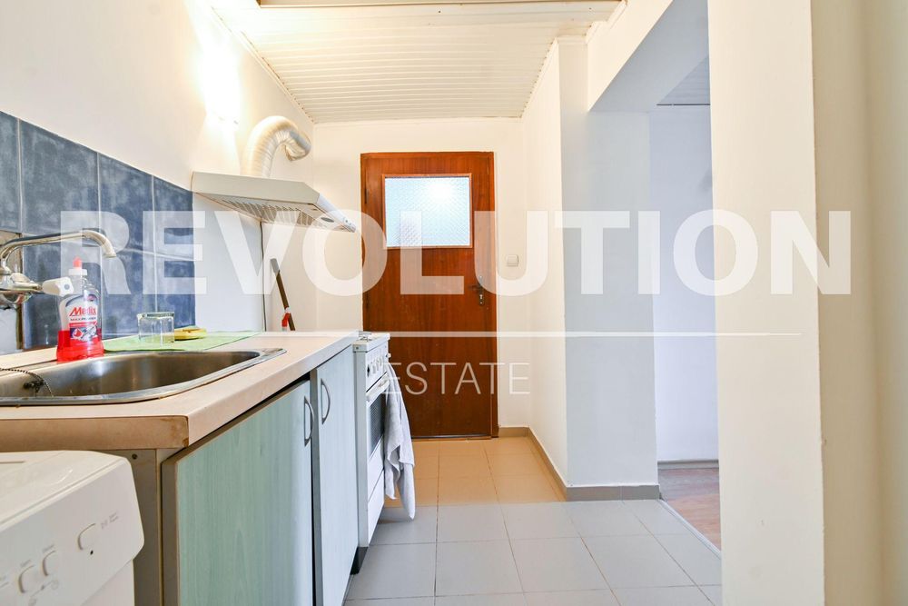 Дава се под наем Етаж от къща в Банкя - 55 кв.м за 357 € - Снимка #3