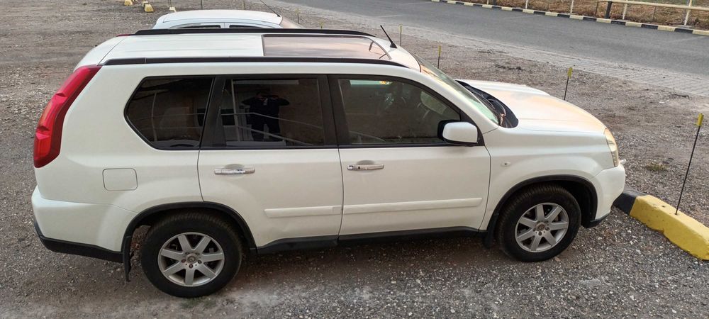 Nissan Xtrail- T31 2008 Automat