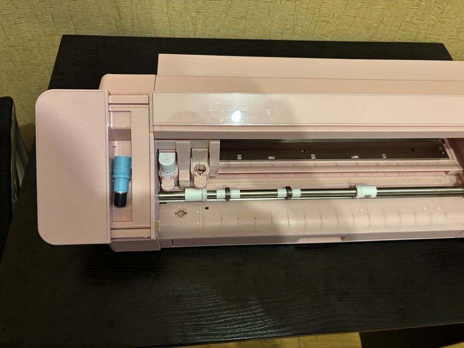 Плоттер Silhoette cameo 4. Полностью рабочий