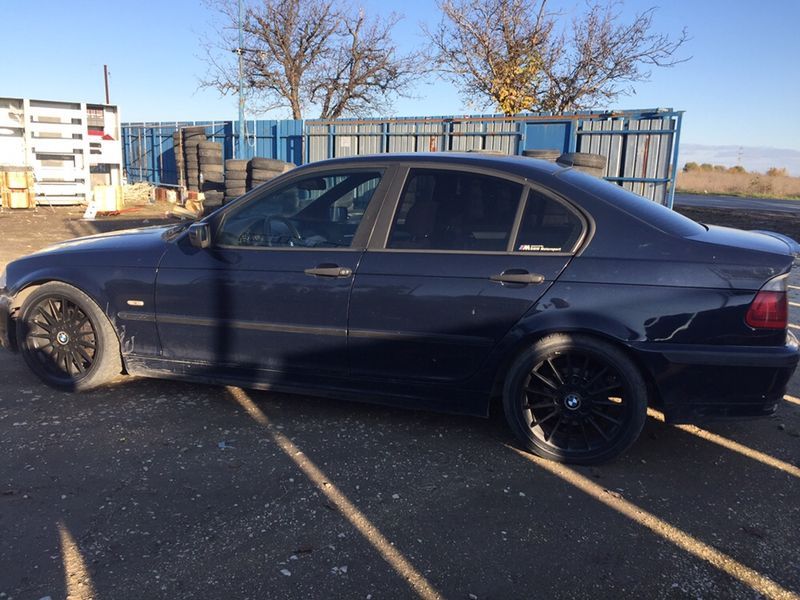 BMW 320D 136к.с на части