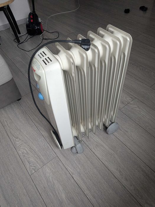 Обогреватель батареи электрическая масляная