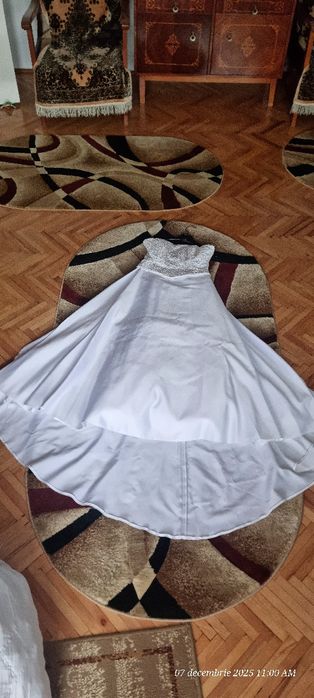 Vand rochie de mireasa