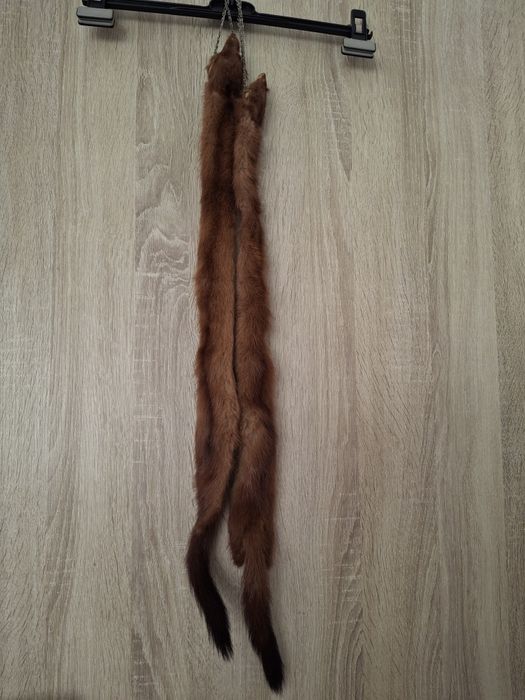 2 Gulere din blana naturala, vulpe si nutrie