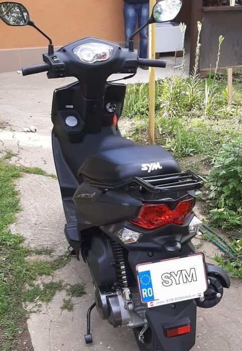 Scuter 125 cc categoria B  SYM Mask an 2019