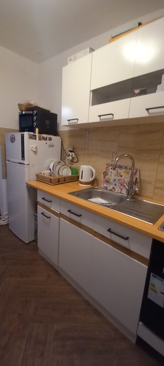 Oferta Vand sau schimb casa în sat Martacesti cu Garsoniera  Apartamen