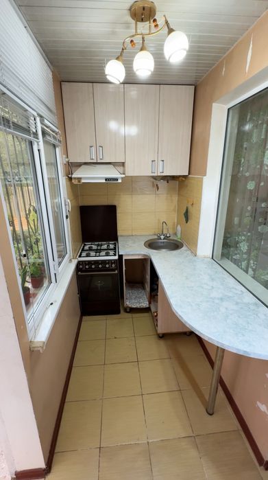 Продаётся 1-комнатная квартира с переделкой в 2-комнатную