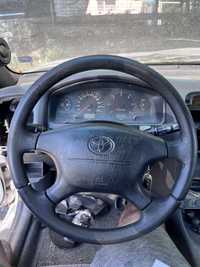 Волан за Toyota Avensis t22 1999г комплект с бега
