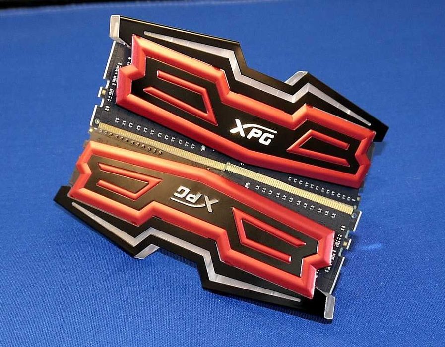 ADATA XPG Spectrix D40 DDR4, 2400MHz, CL16, 2x8GB