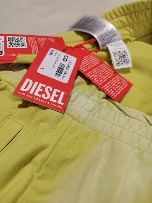 Hanorac și pantaloni Diesel ediție limitata