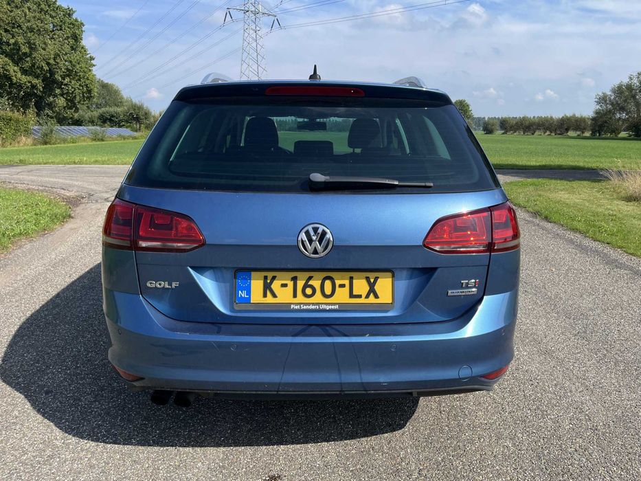 VW GOLF 7 Highline Automată Benzină RATE DIRECT cu Buletinul 640 RON