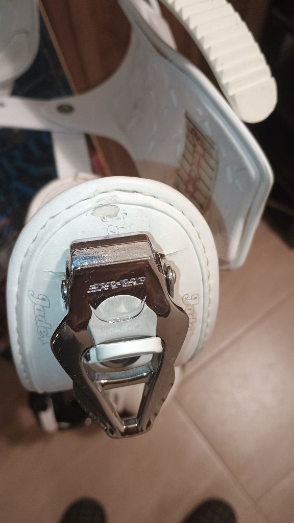 Сноуборд автомати Drake
