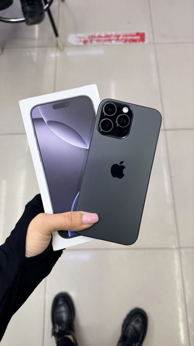 Iphone 16 pro max /черный/256gb/99%/ esim