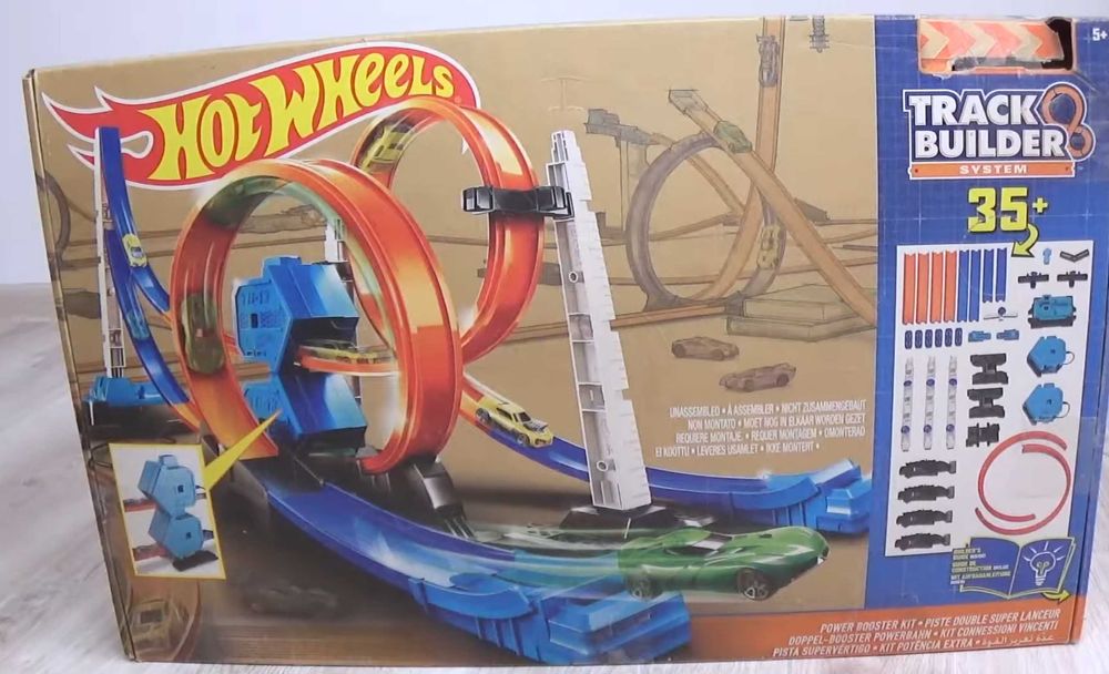 Писта Hot Wheels Track Builder kit with power boost.Най-добрата серия!
