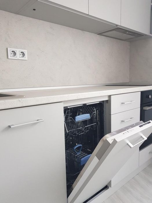 Дава се под наем Двустаен апартамент в Пловдив, Център - 55 кв.м за 550 € - Снимка #3