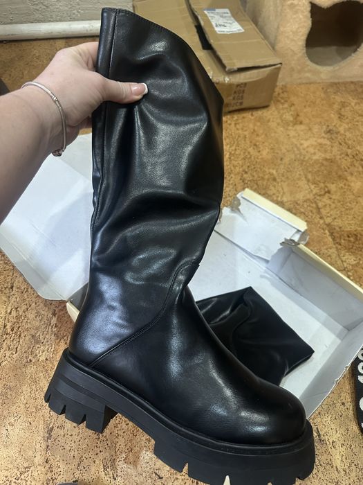 Продам сапоги женские