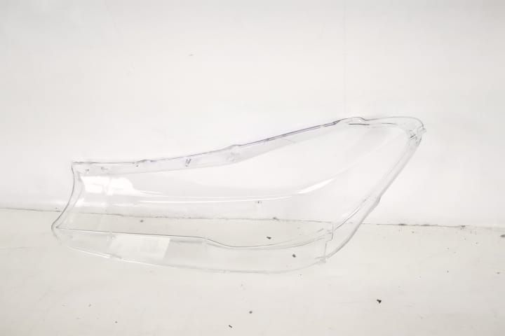Оригинално дясно стъкло за фар / Originalno dясно stъklo za far BMW Се