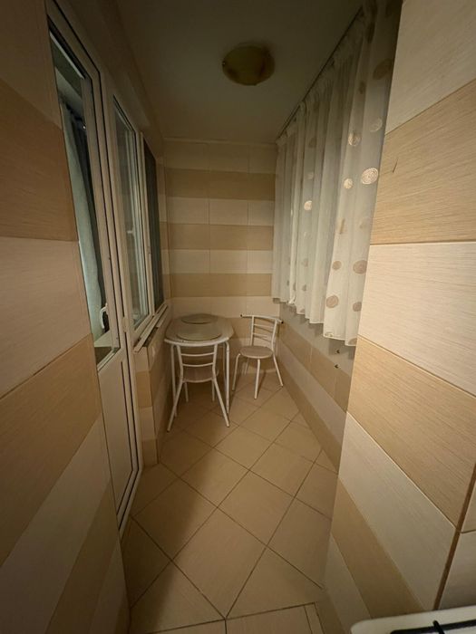 Inchiriez regim hotelier in brazda G7