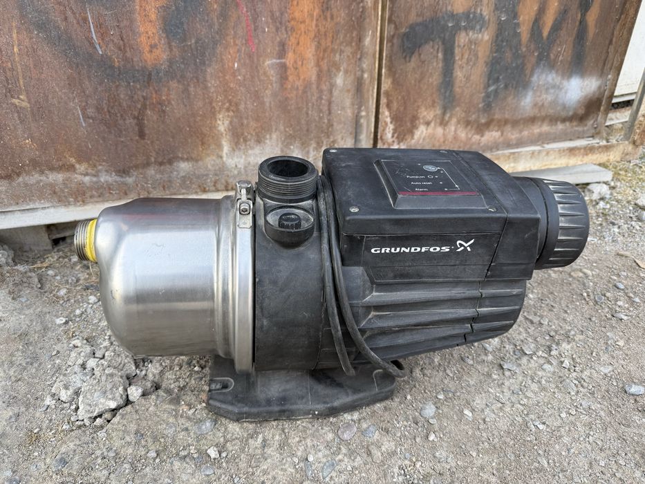 * GRUNDFOS MQ3-45B водяной насос оригинал Италия в хорошем состоянии