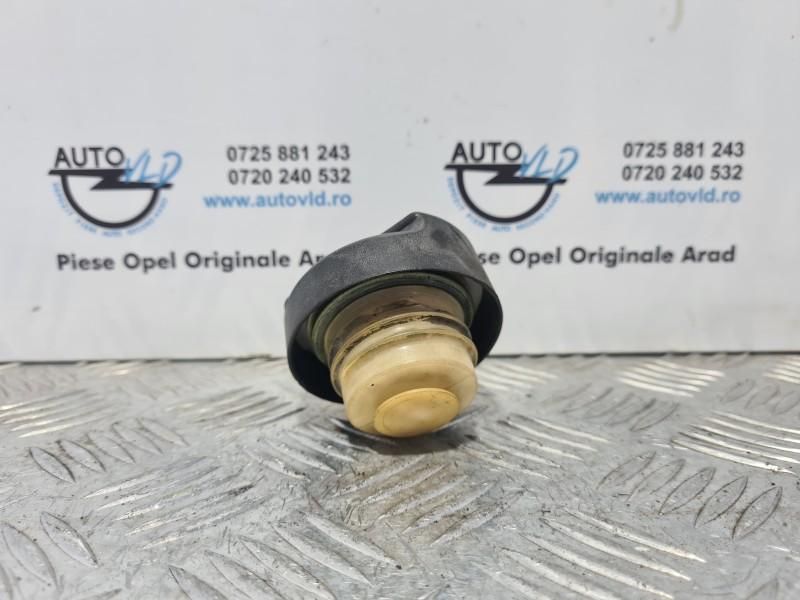 Buson rezervor benzina Opel Vectra C facelift