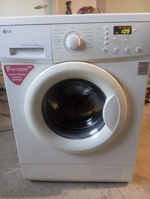 Продам стиральную машину LG в хорошем состоянии