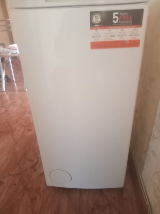 Продается стиральная машина Hotpoint ,