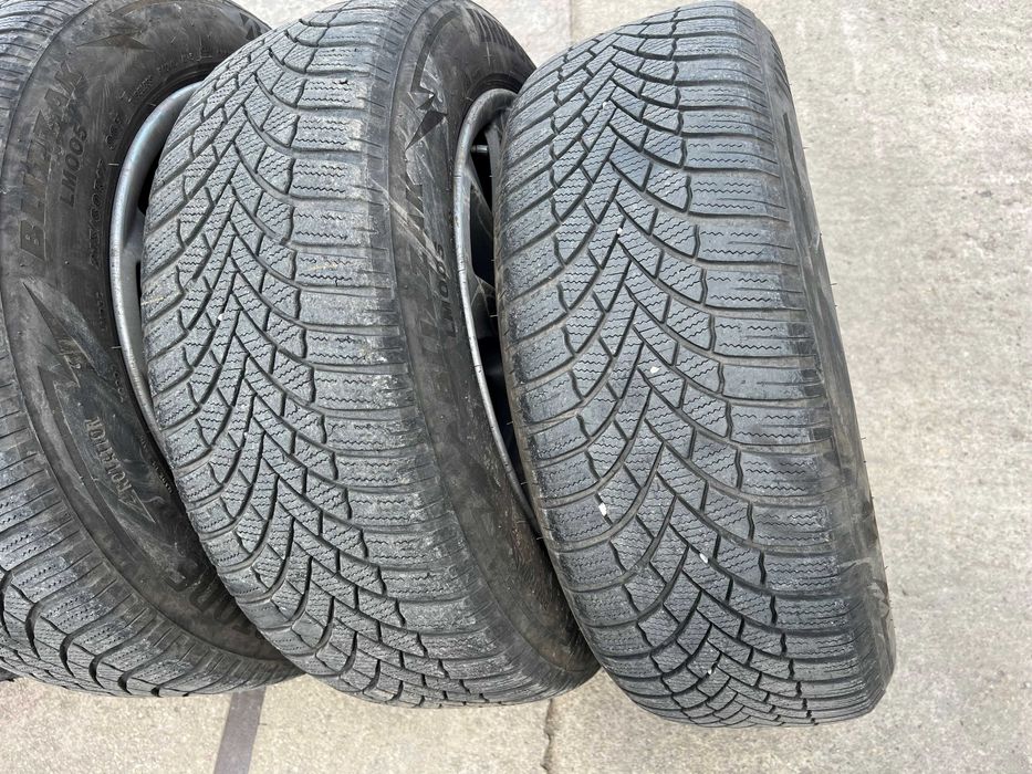 Продавам джанти със зимни гуми и датчици за БМВ/BMW Серия 5/F10/F11!
