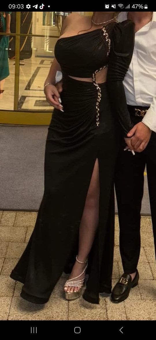 Rochie de vânzare