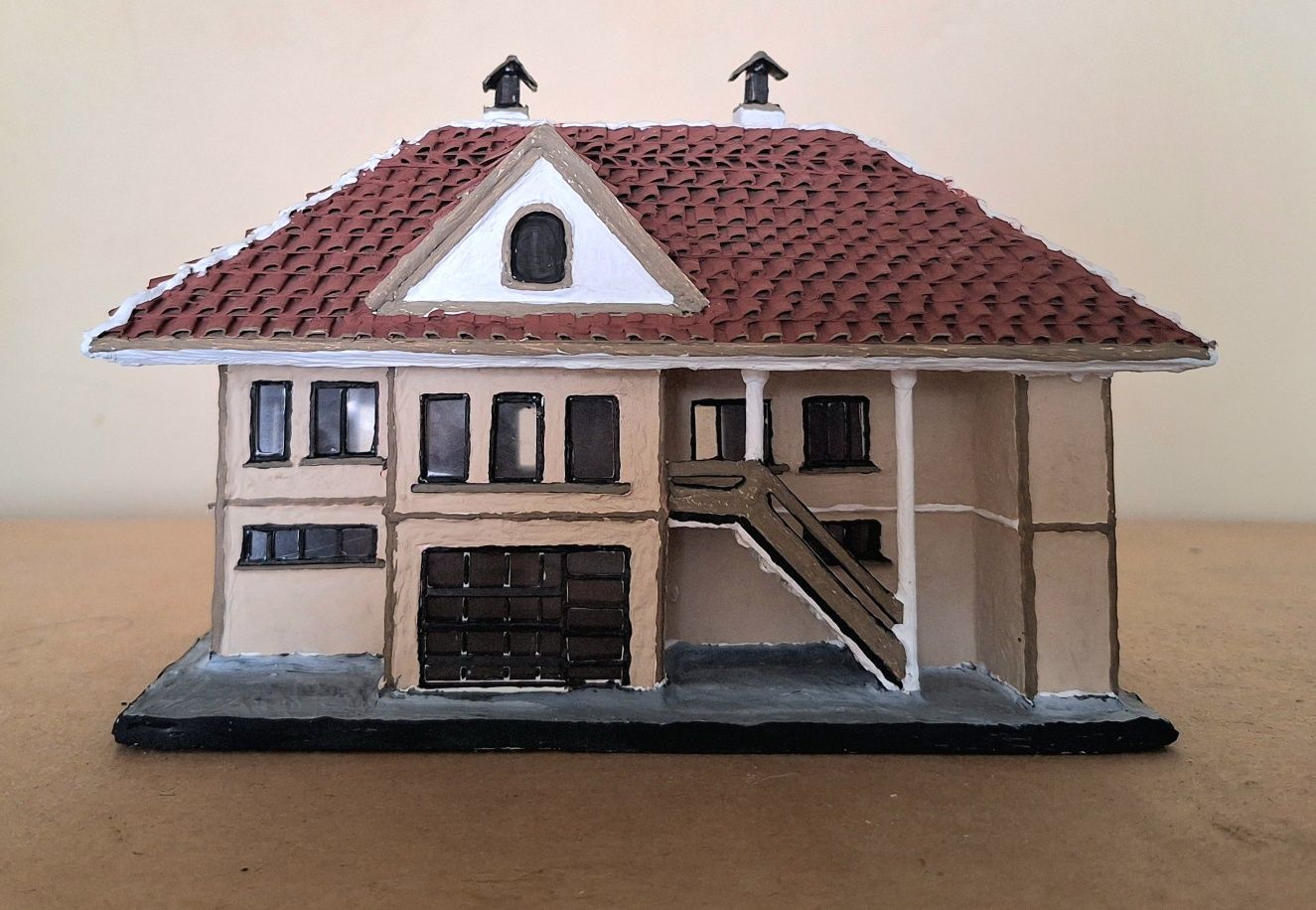 Продавам авторски макет на къща .мащаб 1:87
