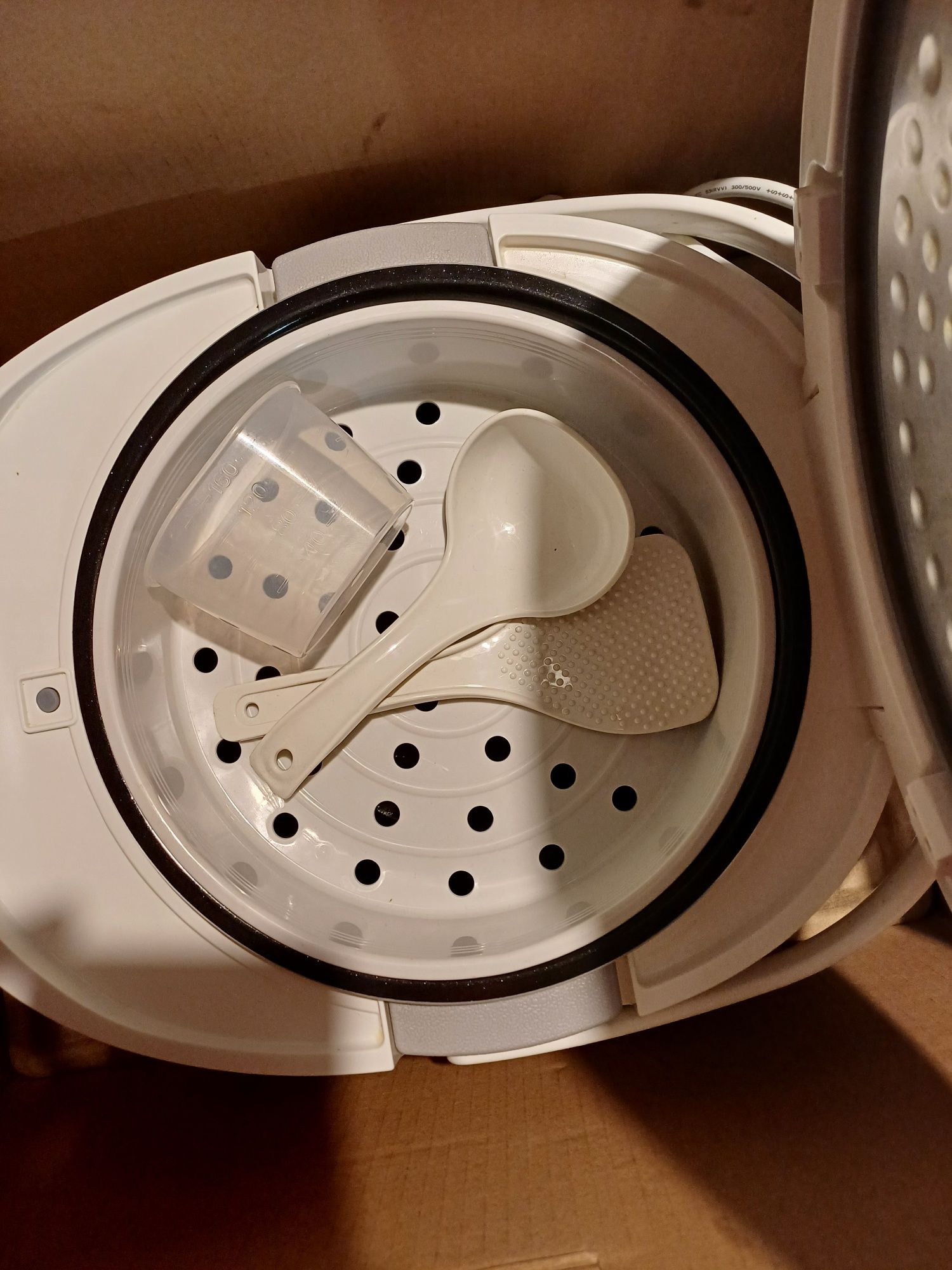 Мултикукер PHILIPS HD4731/70