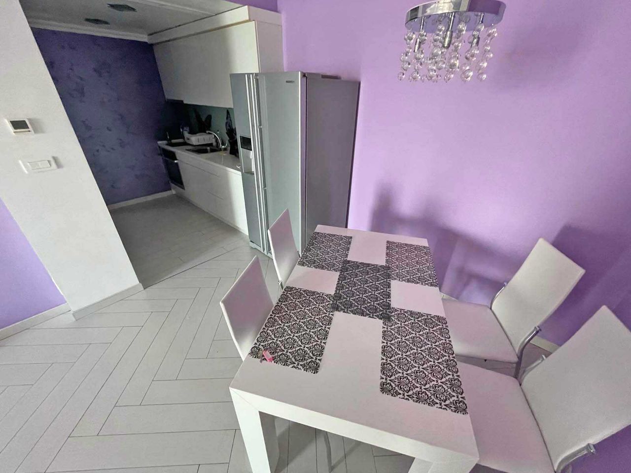 Продава се Тристаен апартамент в к.к. Елените - 100 кв.м за 1200 €/кв.м - Снимка #4