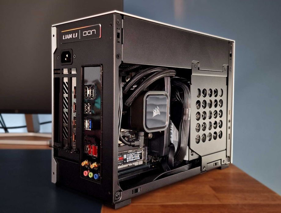 PC ITX Ryzen 7800x3D | Radeon RX 7900 GRE | 32GB DDR5 | 1TB | APA, 11L