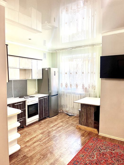 Люкс апартаменты 1 ком в центре. ночь 12.000 т.з