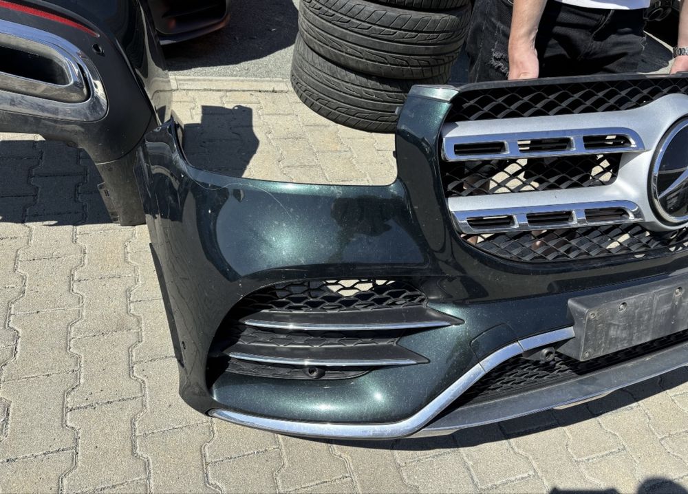 Оригинална предна AMG броня с решетка и емблема за MERCEDES GLS X167
