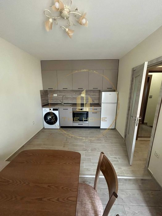 Дава се под наем Двустаен апартамент в Варна, Левски - 50 кв.м за 440 € - Снимка #1