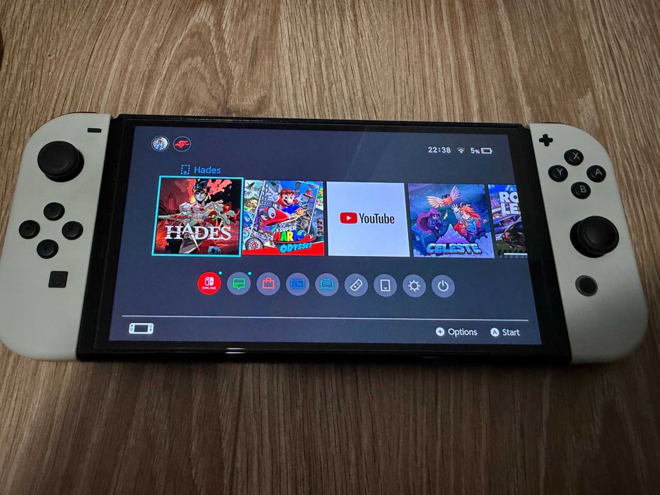 Nintendo Switch OLED + Аксесоари