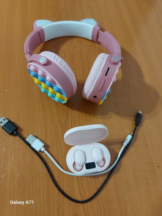 Căști audio fete