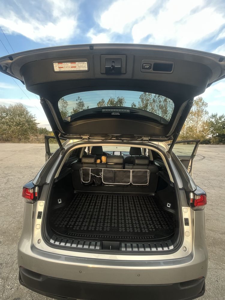 Лексус nx300h 4x4