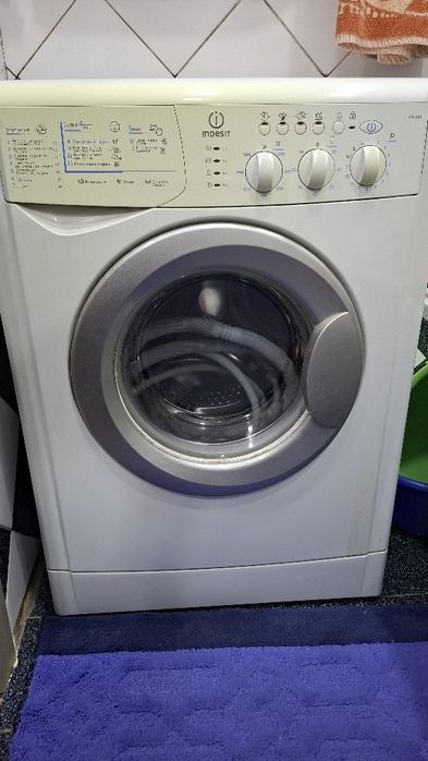 Продам стиральную машинку на запчасти