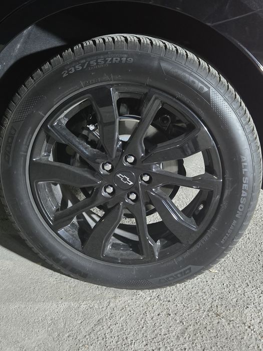 Equinox 2022 qora 472mln toza