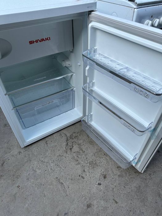 Срочно продаю холодильник