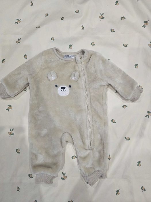 Бебешки дрехи за момиче