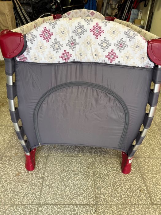 Бебешка сгъваема кошарка