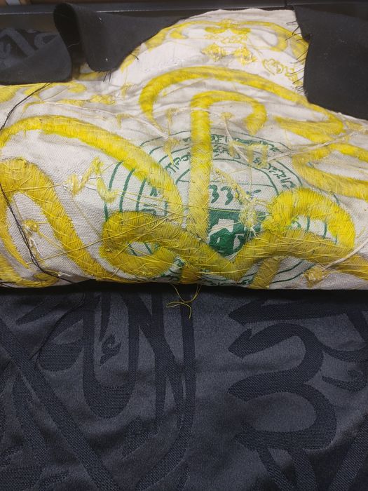 KISVA. аригинал.(Каъбага илинган)  1 дона .