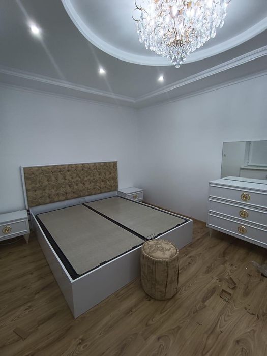 Продам кровать с матрасом!!!