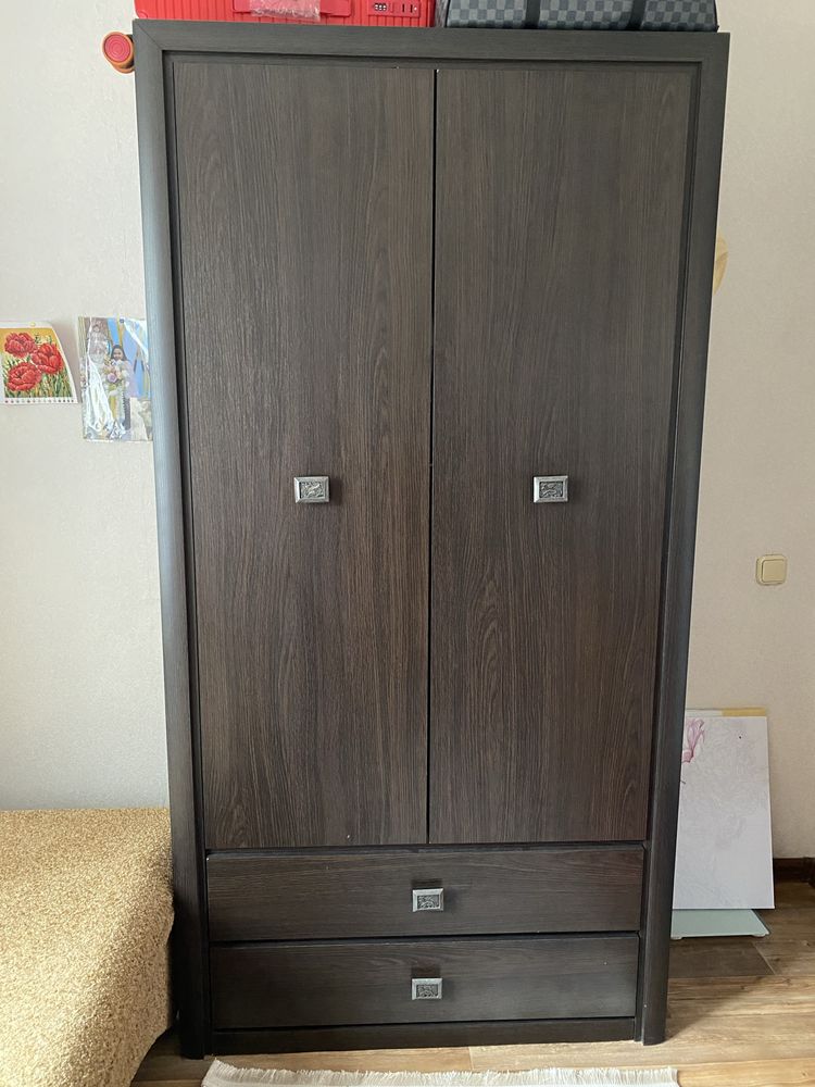 Диван тахта и шкаф