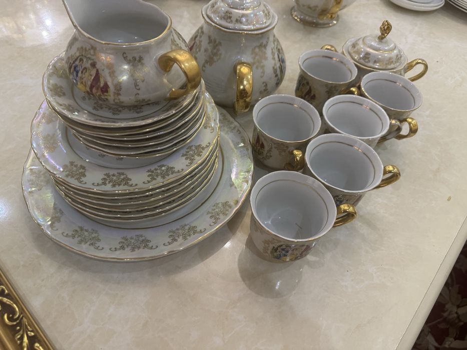 Чайник “модонна””. 2 шт  по 100000