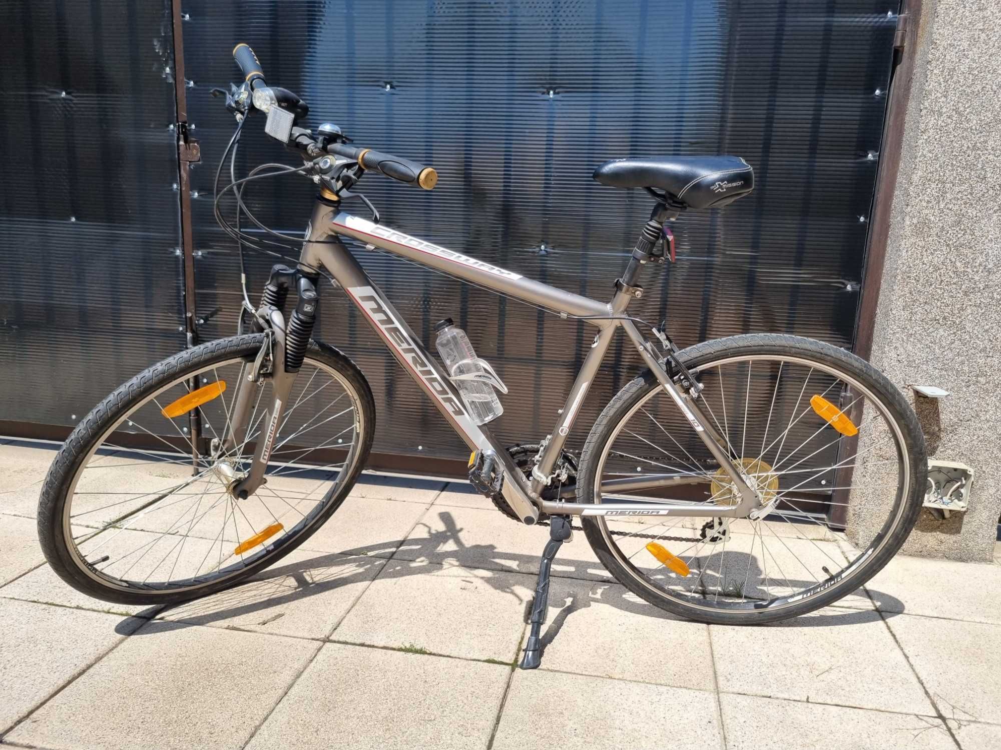 Bicicleta MERIDA Crossway 10 foarte putin utilizata